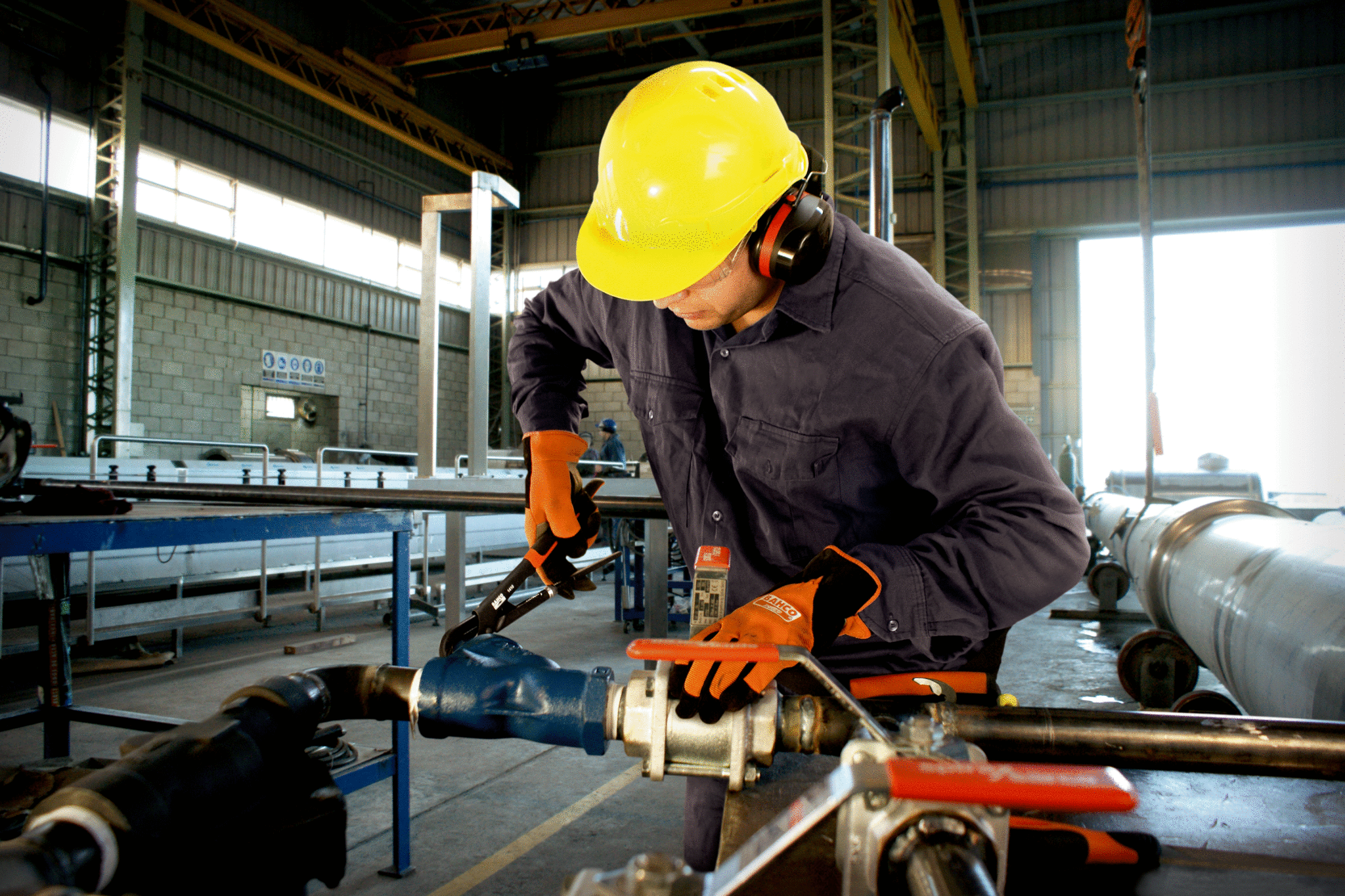 pipe_wrench_1410_Appl.jpg pipe_wrench_1410_Appl.jpg