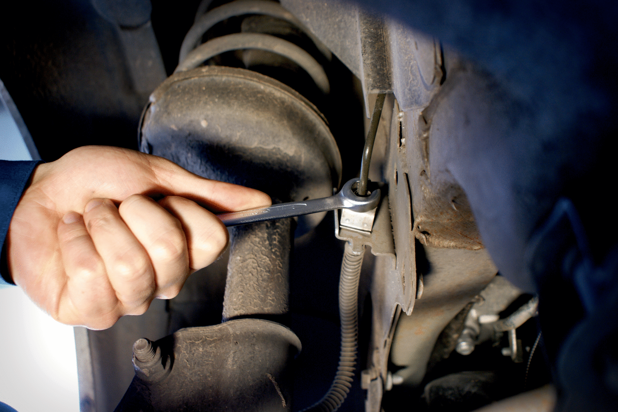 1949M_wrench_appl3.jpg 1949M_wrench_appl3.jpg