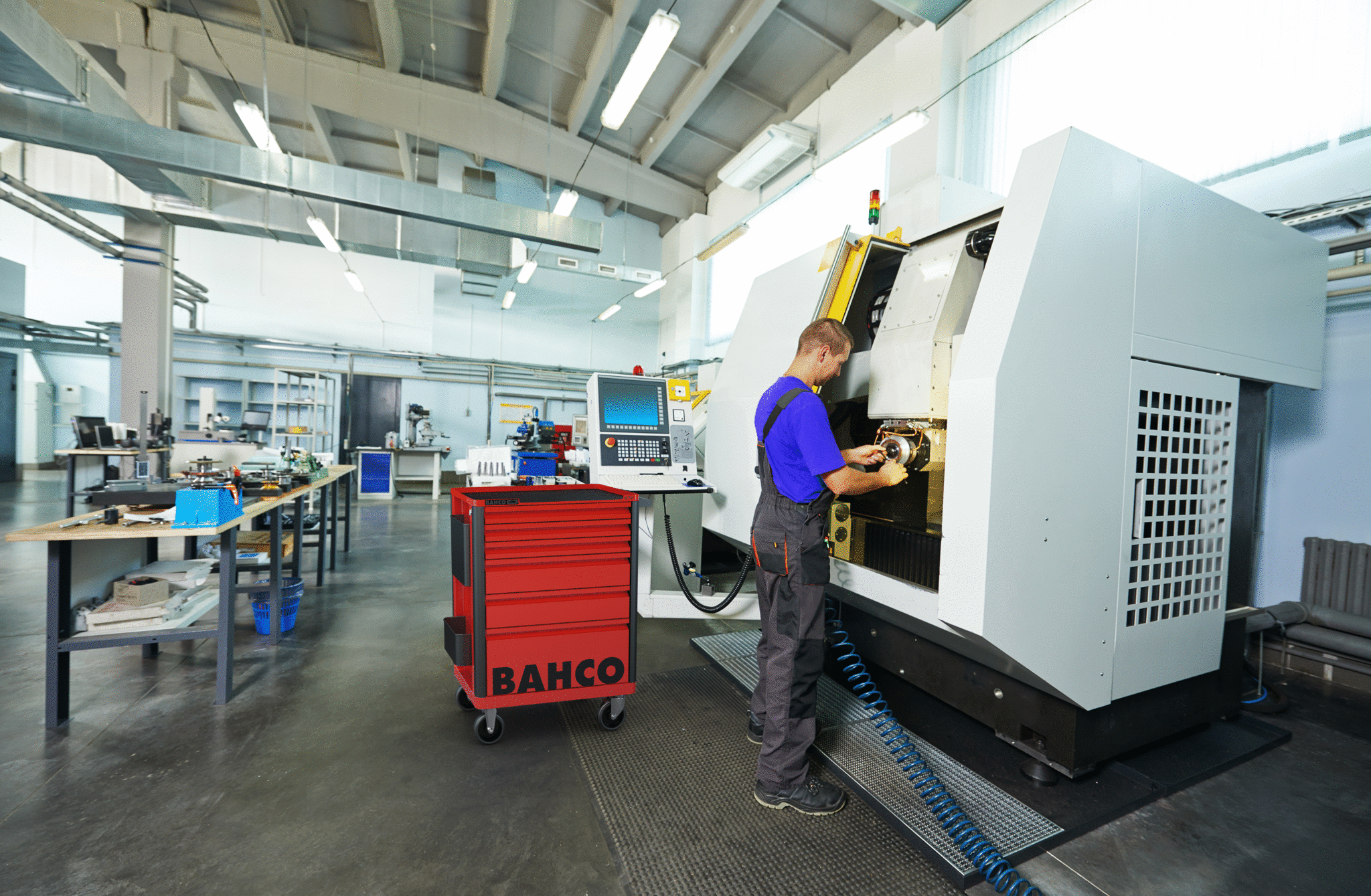 Bahco-1472K-Industry-Appl-01.jpg Bahco-1472K-Industry-Appl-01.jpg